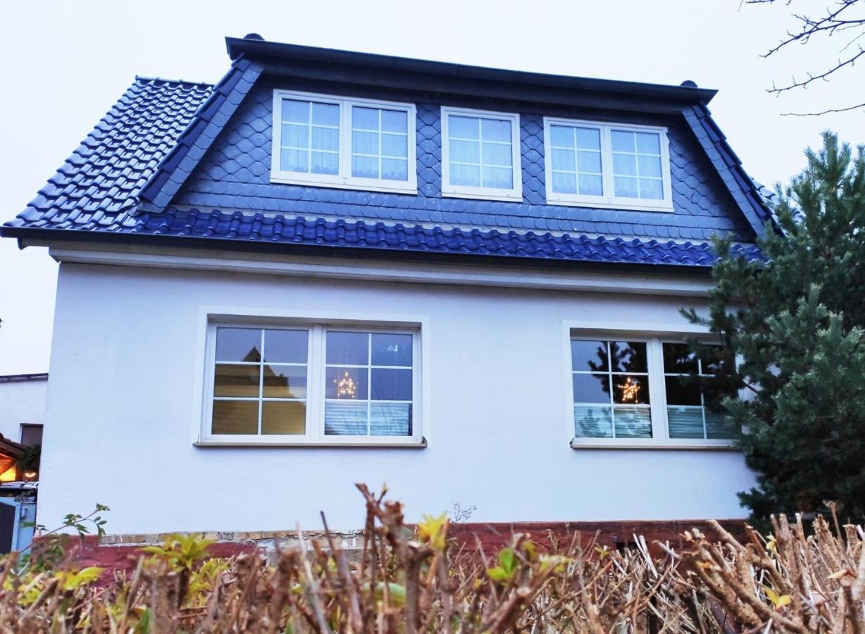 Ferienhaus Blaue Blume: Eco-Friendly Retreat with EV Charging & Sauna Guntersberge Exterior photo