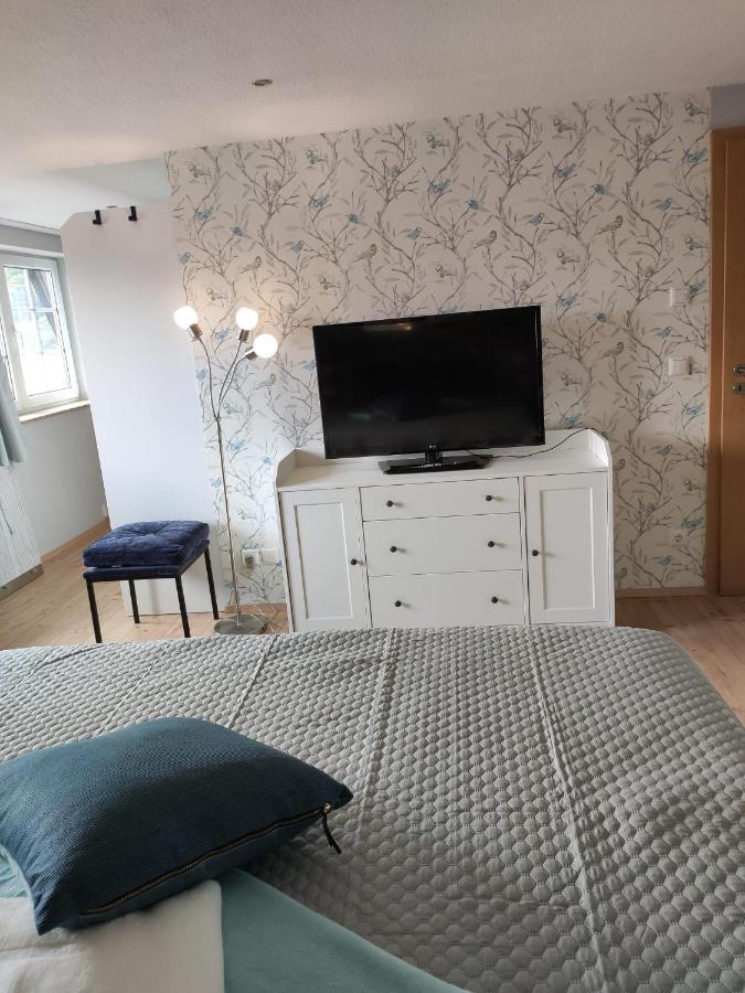 Ferienhaus Blaue Blume: Eco-Friendly Retreat with EV Charging & Sauna Guntersberge Exterior photo